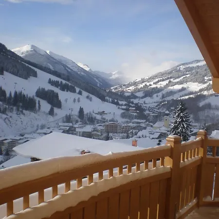 Appartementhaus Casamarai Saalbach-Hinterglemm Exterior photo